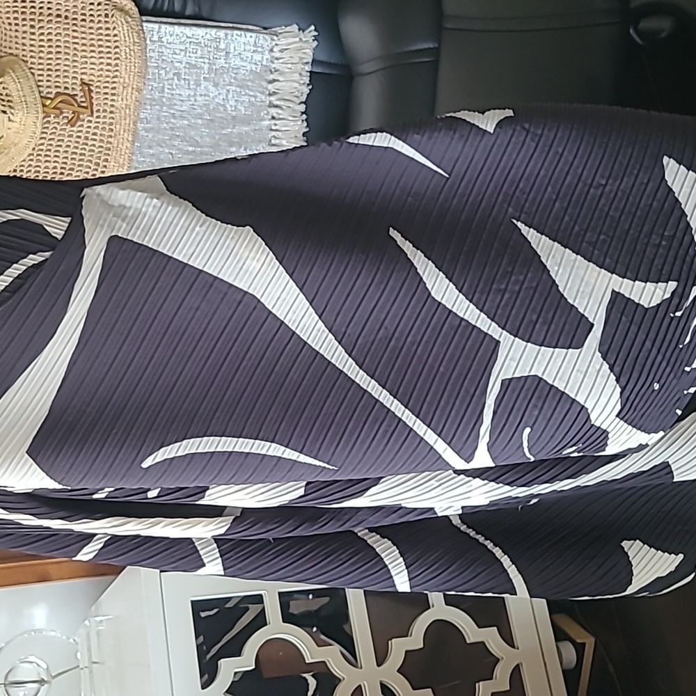 **HP** ISSEY MIYAKE Cape Dress - Picture 15 of 17